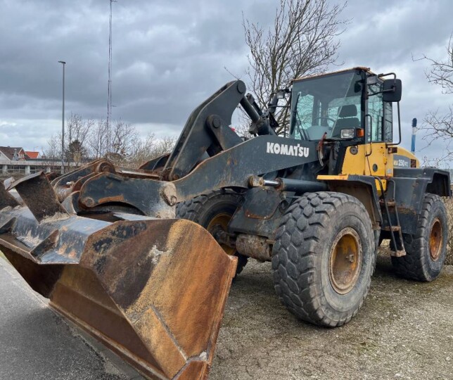 Komatsu WA 250 PZ-5