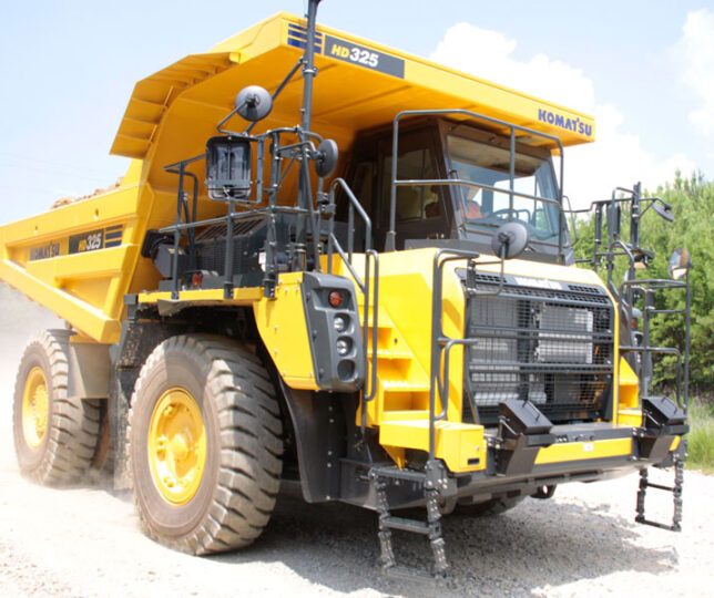 KOMATSU HD325-8