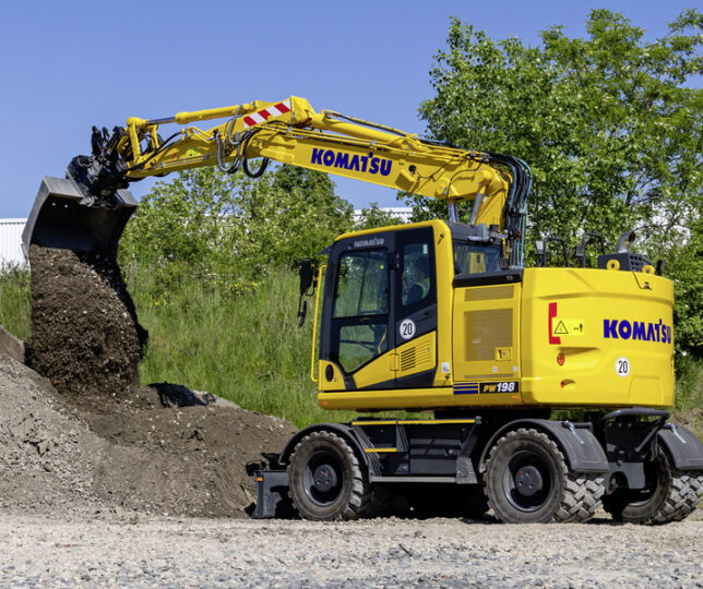 KOMATSU PW198-11