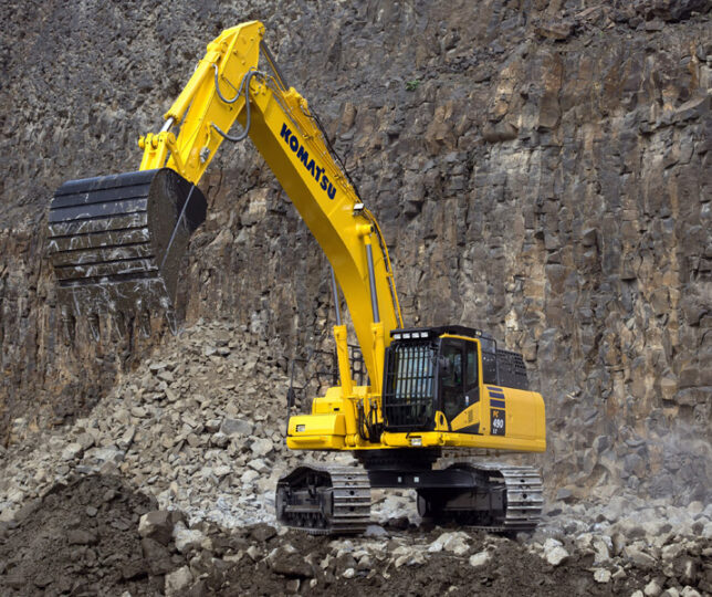 KOMATSU PC 490LC-11